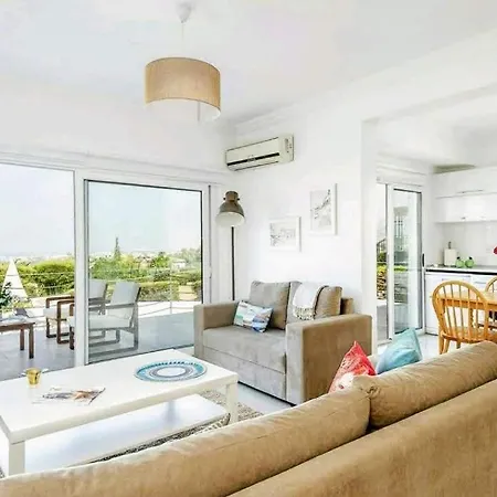 Appartamento Amazing Sea View -3 Bed Ground Floor Garden Kyrenia (Northern Cyprus)