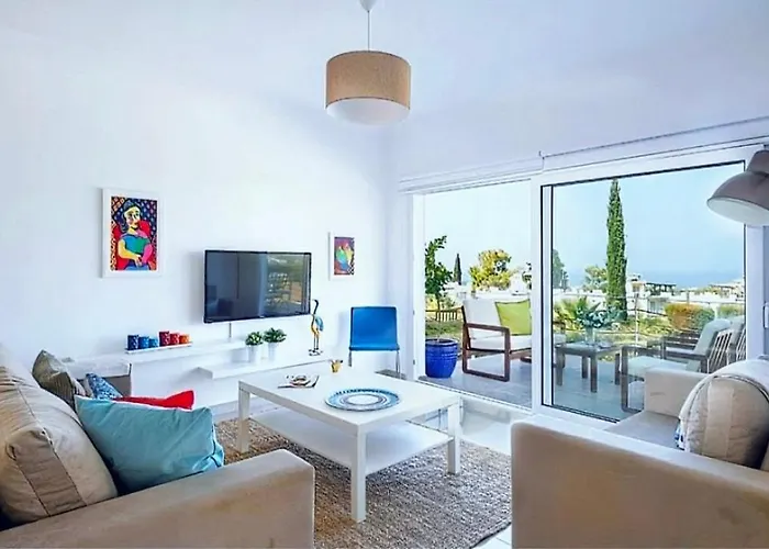 Amazing Sea View -3 Bed Ground Floor Garden Διαμέρισμα