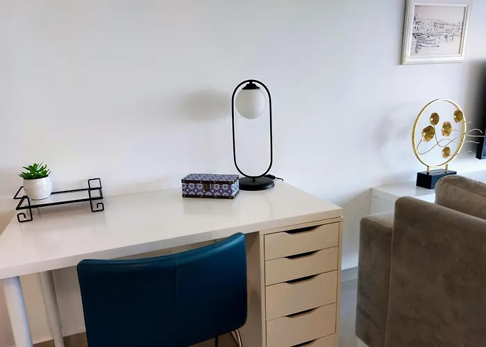 Amazing Sea View -3 Bed Ground Floor Garden Διαμέρισμα