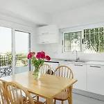 Διαμέρισμα Amazing Sea View -3 Bed Ground Floor Garden Κερύνεια