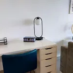 Amazing Sea View -3 Bed Ground Floor Garden Διαμέρισμα
