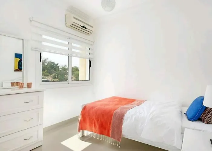 Appartamento Amazing Sea View -3 Bed Ground Floor Garden Kyrenia (Northern Cyprus)