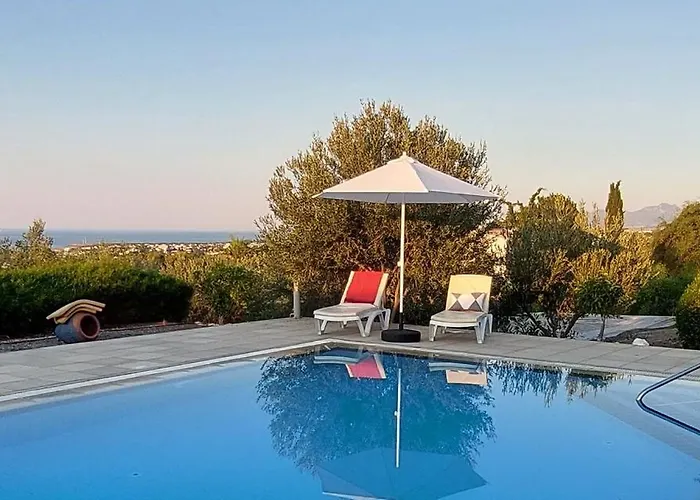 Amazing Sea View -3 Bed Ground Floor Garden Girne